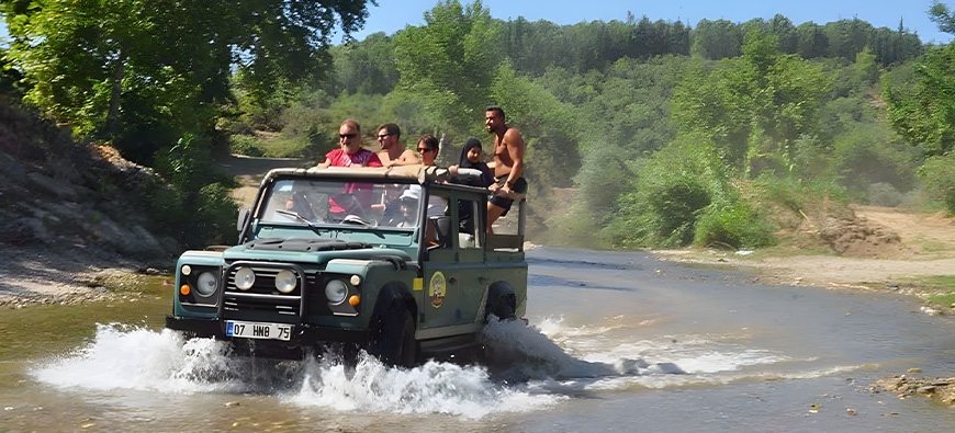 JEEP SAFARI - 4